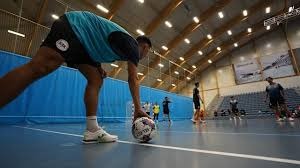 门将成最大主角，连续神扑吓傻对手